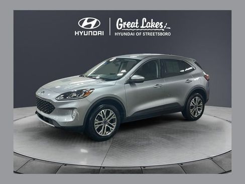 Used 2022 Ford Escape SEL w/ Technology Package AWD/4WD image 1