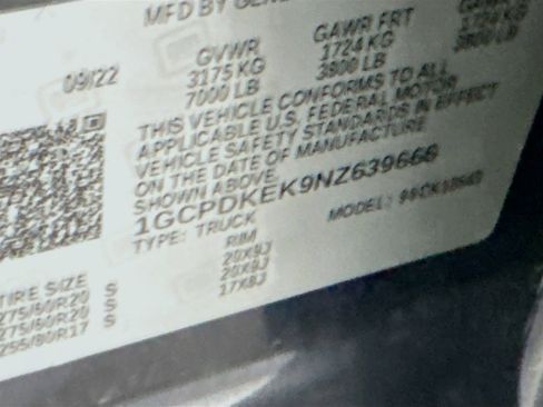 Used 2022 Chevrolet Silverado 1500 LT image 12