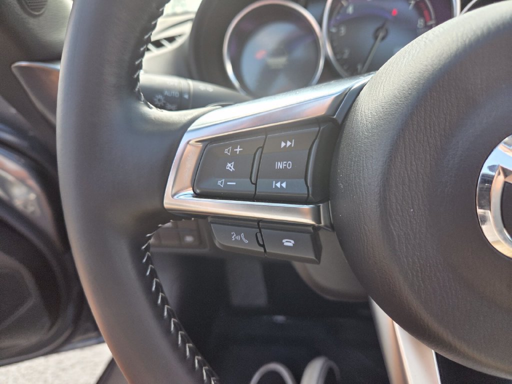 Certified 2025 MAZDA MX-5 Miata Grand Touring RWD image 31