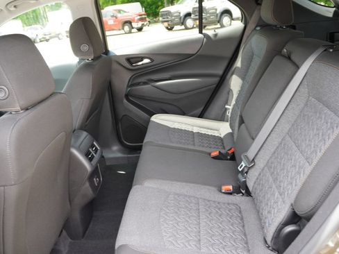 Certified 2023 Chevrolet Equinox LT AWD/4WD image 17