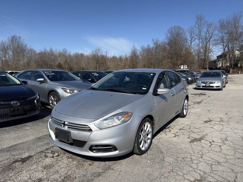 Used 2013 Dodge Dart SXT w/ Popular Equipment Group image 2