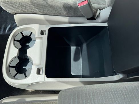 Used 2013 Honda Odyssey EX image 24