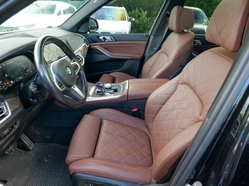 Used 2023 BMW X5 M50i w/ Executive Package AWD/4WD image 22