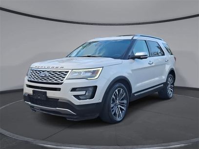 Used 2017 Ford Explorer Platinum