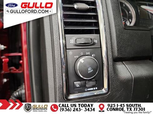 Used 2018 RAM 3500 Big Horn w/ Sport Appearance Group AWD/4WD image 19