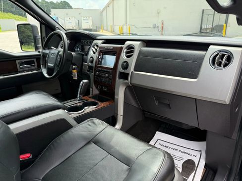 Used 2012 Ford F150 Lariat w/ Lariat Chrome Pkg image 15