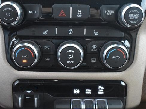 Used 2023 RAM 3500 Laramie AWD/4WD image 27