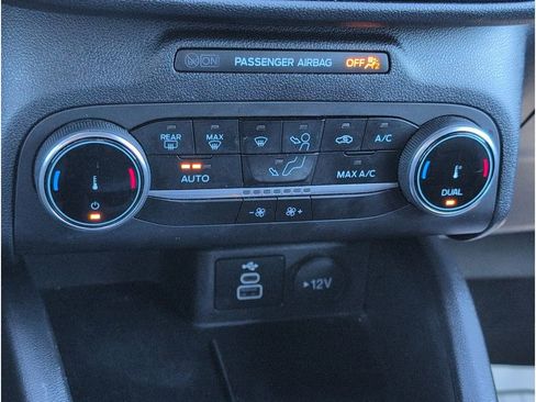 Used 2025 Ford Escape ST-Line image 17