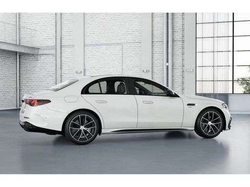 New 2026 Mercedes-Benz E 53 AMG e 4MATIC Sedan image 18