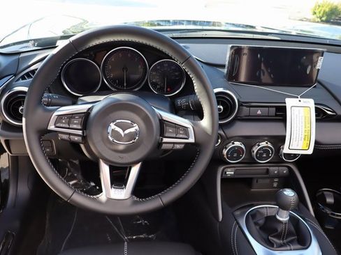 New 2025 MAZDA MX-5 Miata RF Grand Touring image 15