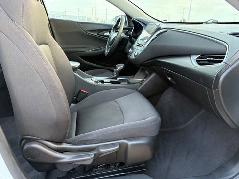 Used 2024 Chevrolet Malibu LT FWD image 35
