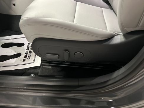New 2026 Hyundai Kona Limited AWD/4WD image 11