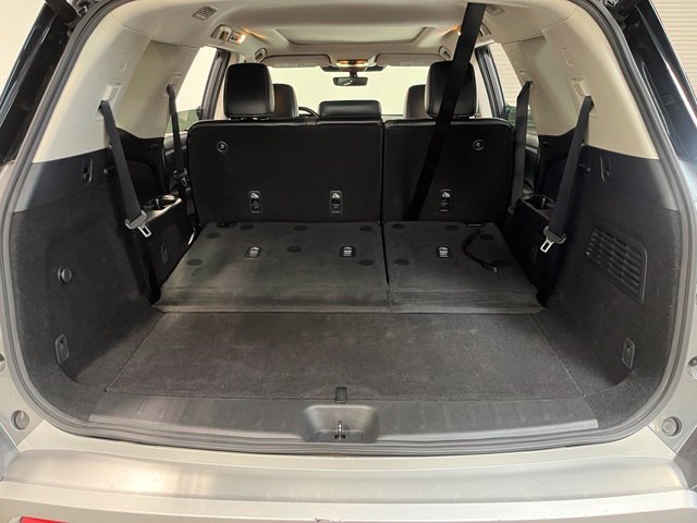 Used 2023 Nissan Pathfinder Platinum w/ Cargo Package FWD image 17