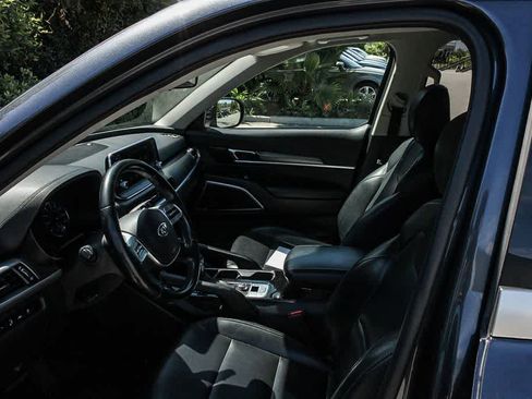 Used 2020 Kia Telluride S FWD image 15