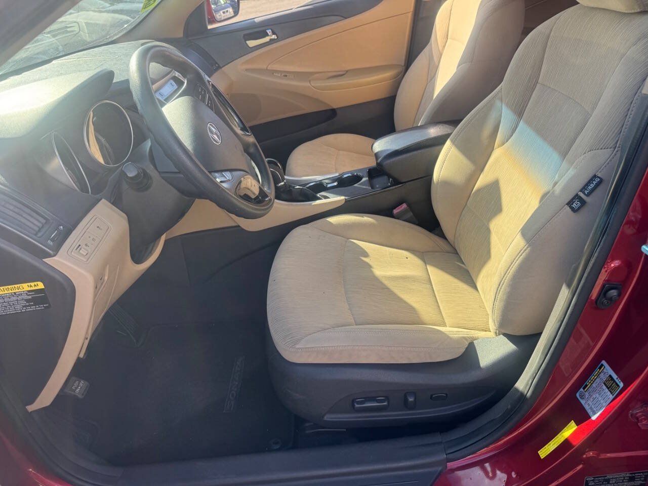 Used 2012 Hyundai Sonata GLS w/ Popular Equipment Pkg FWD image 9
