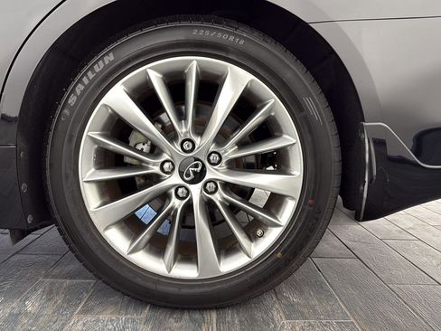 Used 2019 INFINITI Q50 Luxe image 9