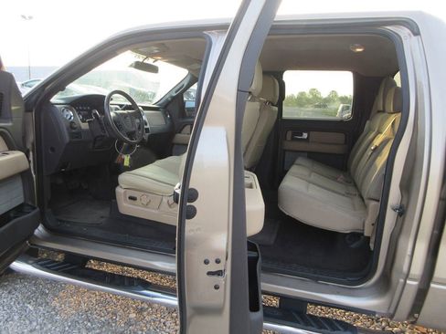 Used 2012 Ford F150 XLT w/ XLT Chrome Pkg AWD/4WD image 5