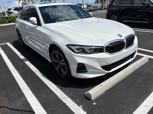 Used 2024 BMW 330i Sedan w/ Convenience Package RWD image 9