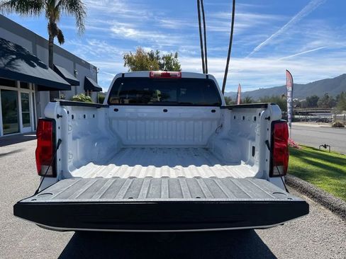 Used 2023 Chevrolet Colorado W/T w/ WT Convenience Package image 9