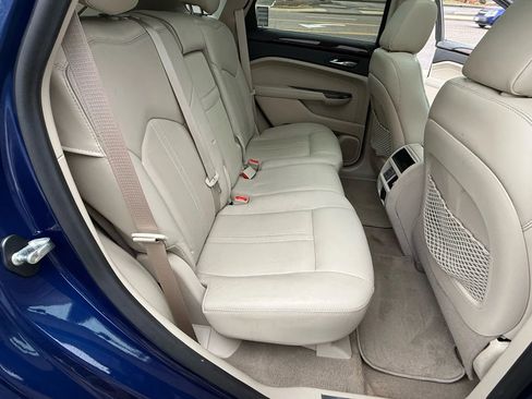 Used 2012 Cadillac SRX Luxury image 18