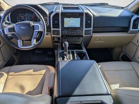 Used 2017 Ford F150 Lariat image 16