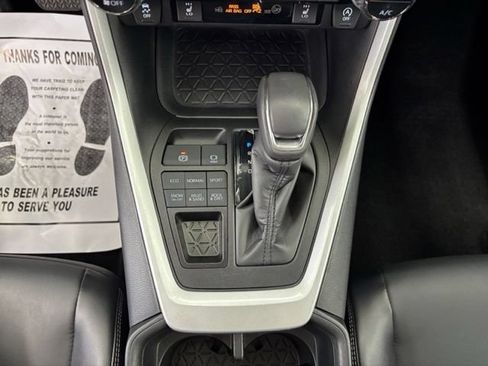 Used 2023 Toyota RAV4 XLE Premium AWD/4WD image 21