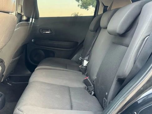 Used 2019 Honda HR-V LX image 21