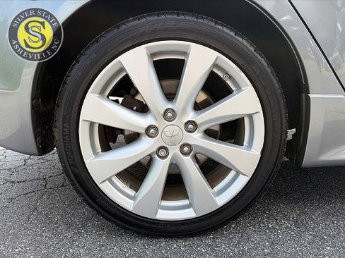 Used 2012 Mitsubishi Lancer GT FWD image 9