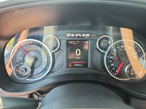 Used 2020 RAM 1500 Big Horn AWD/4WD image 18