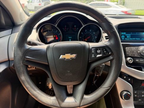 Used 2012 Chevrolet Cruze LS w/ Connectivity Package FWD image 15