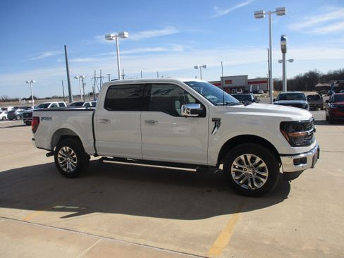 New 2026 Ford F150 XLT w/ Equipment Group 302A MID image 11