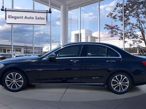 Used 2016 Mercedes-Benz C 300 Sedan image 9