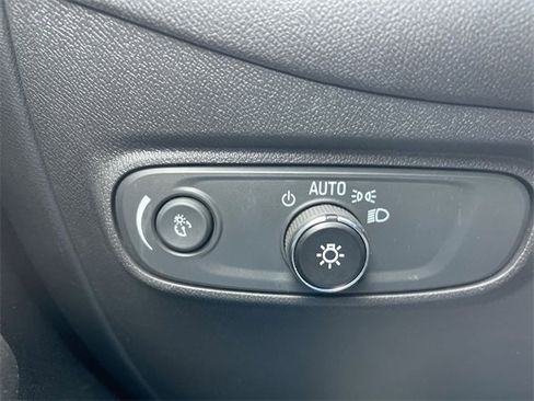 Certified 2022 Chevrolet Equinox LT image 17