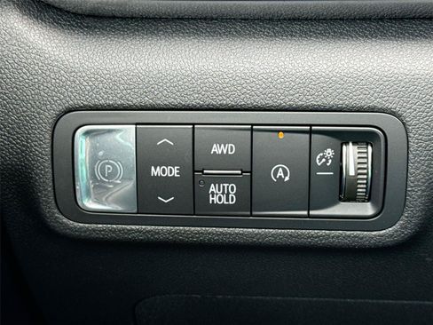 Used 2026 GMC Terrain Denali AWD/4WD image 31