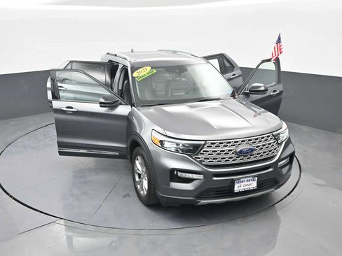 Used 2021 Ford Explorer Limited w/ Equipment Group 301A AWD/4WD image 51
