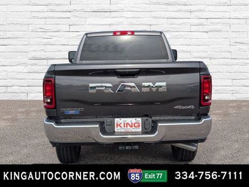 New 2026 RAM 2500 Big Horn AWD/4WD image 4