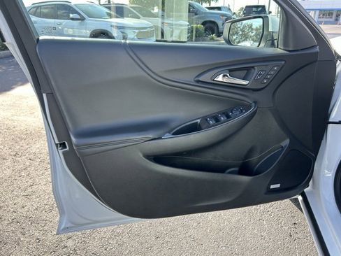 Certified 2024 Chevrolet Malibu LT image 12