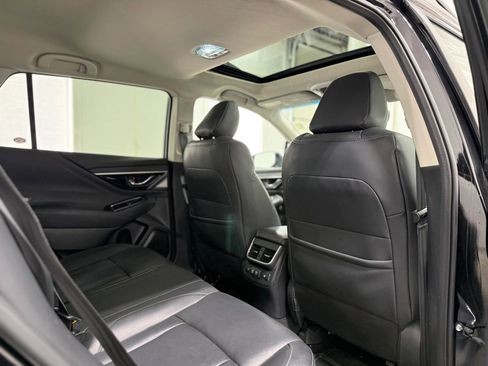 Used 2022 Subaru Outback Limited XT image 32