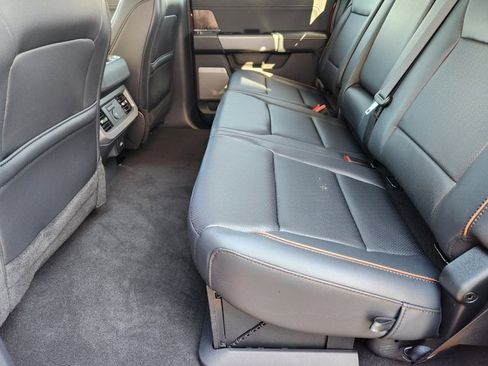 New 2026 Ford F250 Lariat w/ Black Appearance Package image 22