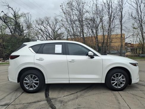 Used 2025 MAZDA CX-5 AWD 2.5 S w/ Preferred Package image 2
