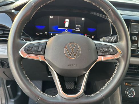 Used 2022 Volkswagen Taos S w/ IQ Drive S Package image 17