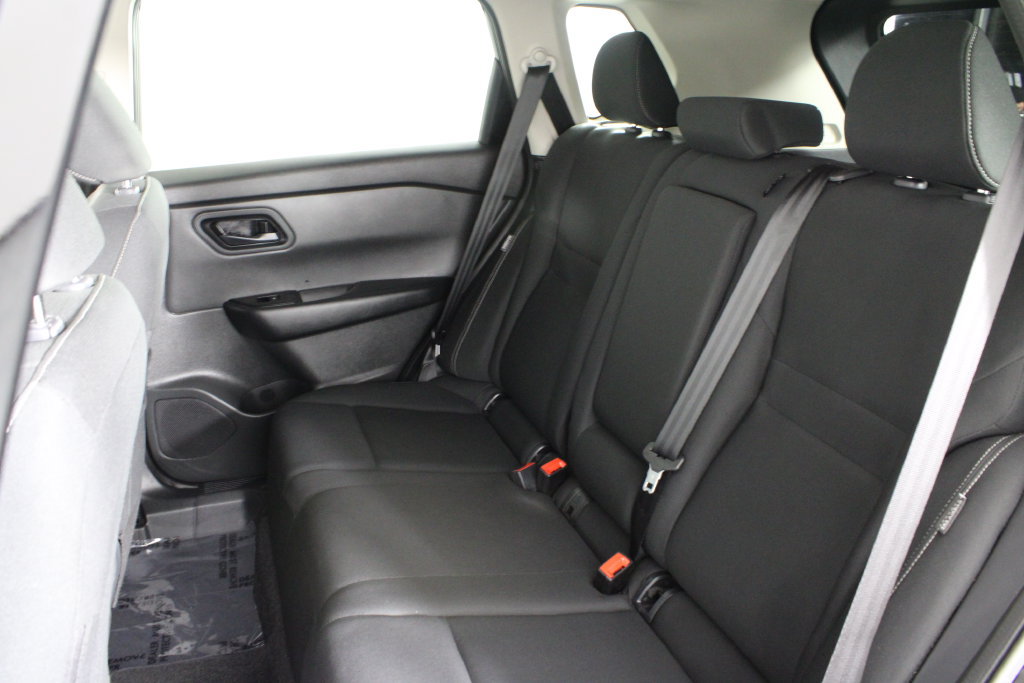 Certified 2025 Nissan Rogue S FWD image 21