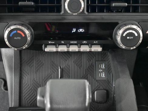 Certified 2024 Toyota Tacoma TRD Sport image 36