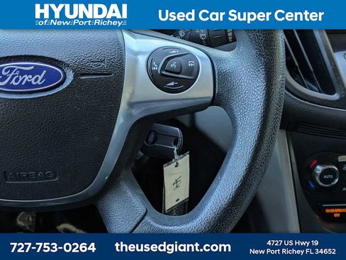 Used 2015 Ford Escape SE w/ Equipment Group 201A FWD image 31