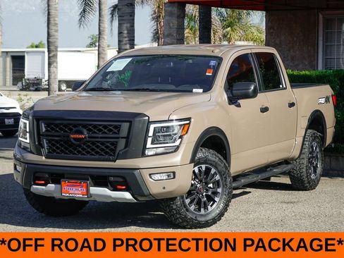Used 2021 Nissan Titan PRO-4X w/ Pro-4x Utility Package AWD/4WD image 4