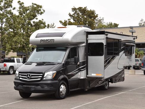 Used 2017 Mercedes-Benz Sprinter 3500 image 30