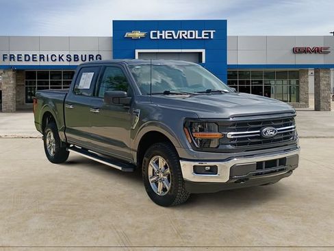 Used 2025 Ford F150 XLT w/ Equipment Group 301A Standard AWD/4WD image 7