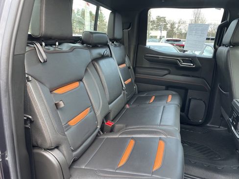 Used 2022 GMC Sierra 1500 AT4 w/ AT4 Premium Package image 14