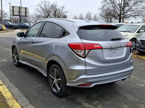 Used 2020 Honda HR-V Touring image 4