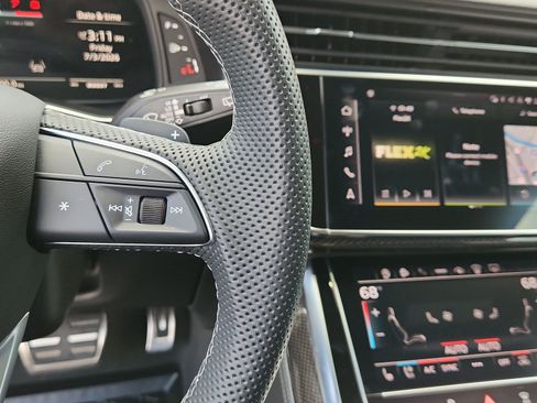 Used 2023 Audi SQ8 Prestige w/ Prestige Package AWD/4WD image 22